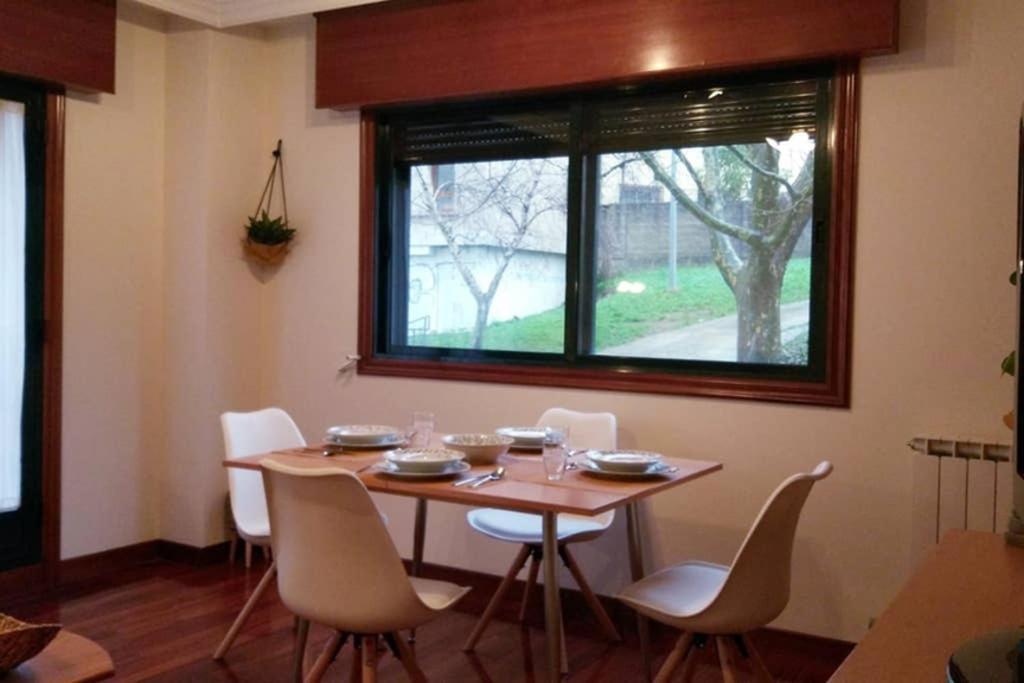 Apartamento Completo Con Parking Privado Y Wifi En San Roque Vigo Ngoại thất bức ảnh