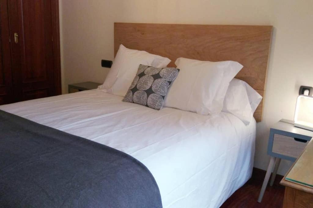 Apartamento Completo Con Parking Privado Y Wifi En San Roque Vigo Ngoại thất bức ảnh