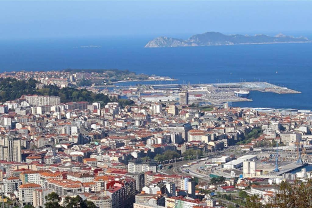 Apartamento Completo Con Parking Privado Y Wifi En San Roque Vigo Ngoại thất bức ảnh